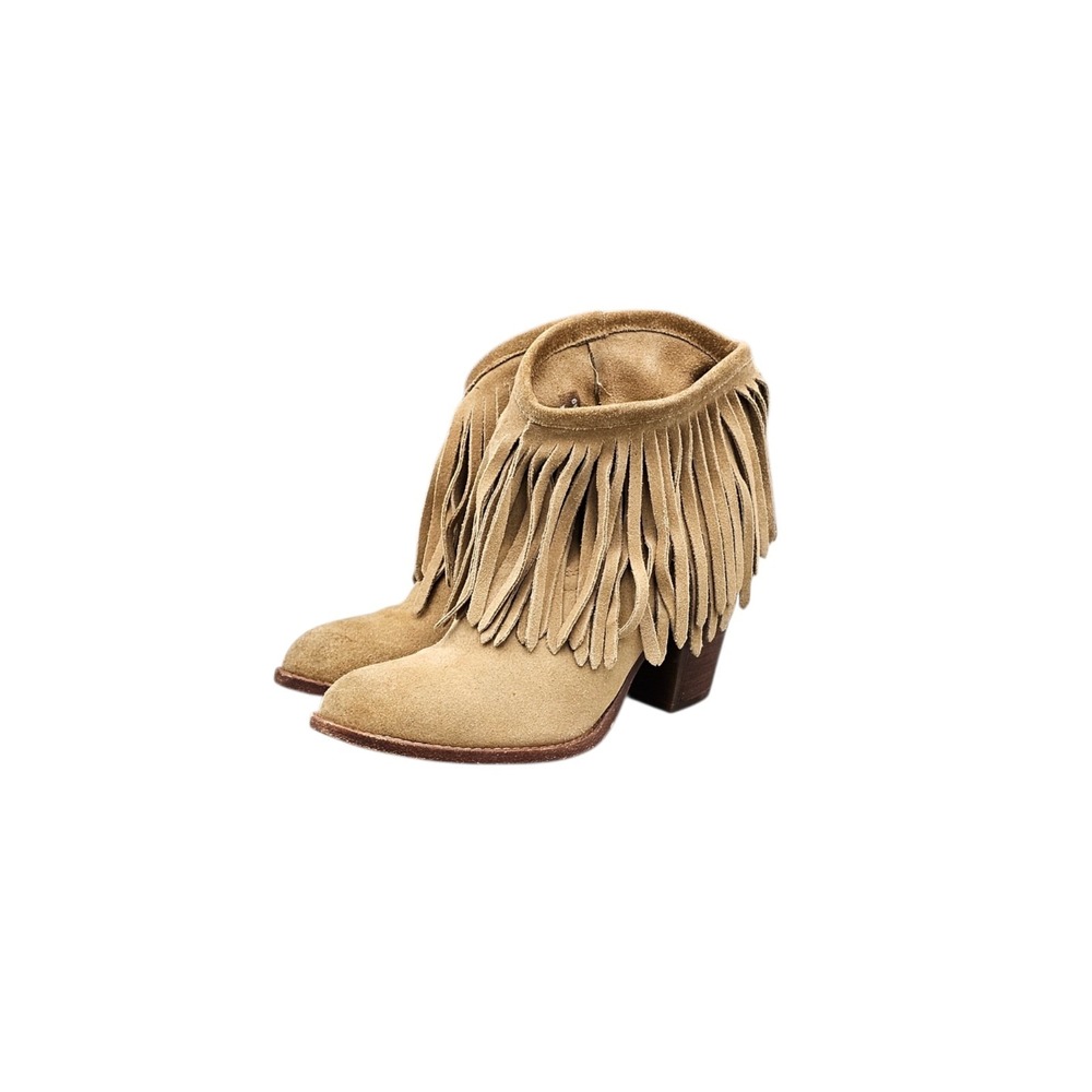 FRYE Womens Size 6.5 US EUC Llana Tan Suede Heeled Pull On Fringe Ankle Booties - Picture 3 of 8